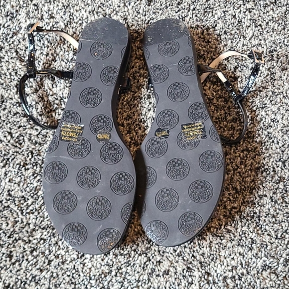 Vince Camuto Faux Leather Sandals - Picture 3 of 4